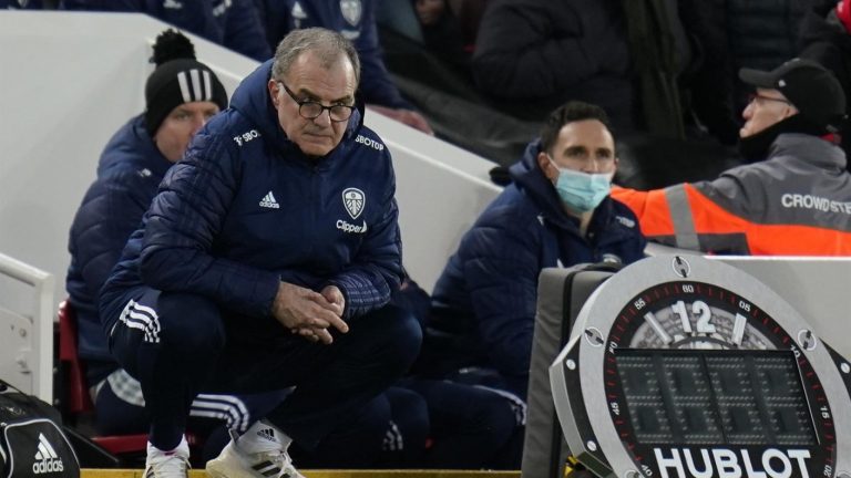 El Loco se despide de Inglaterra: El Leeds oficializó la salida de Marcelo Bielsa