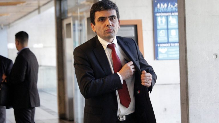 “Las policías tienen que estar preparadas”: El exfiscal Carlos Gajardo analizó el aumento de homicidios en el país