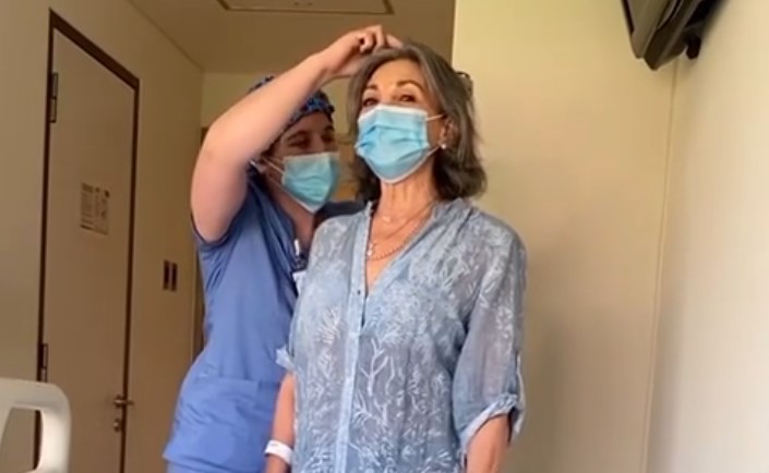 Las emotivas palabras del hijo de Carlos Caszely a días de la muerte de su madre: 