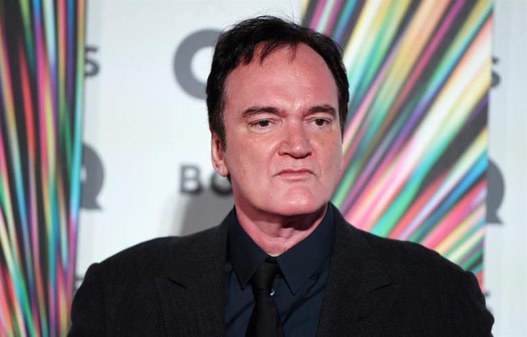 Quentin Tarantino llamó a arrendar en Airbnb para colaborar con ucranianos: Iniciativa fue un éxito