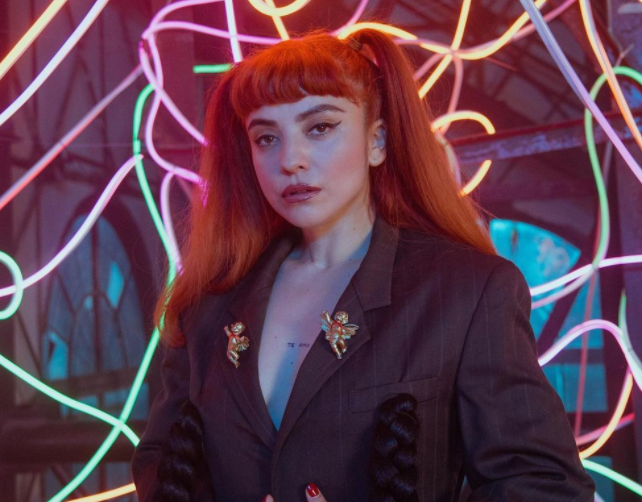 Mon Laferte comparte foto de su hijo para conmemorar el 8M: 