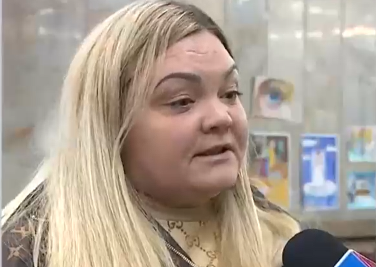 Mujer escapa de ataques junto a sus hijos: 