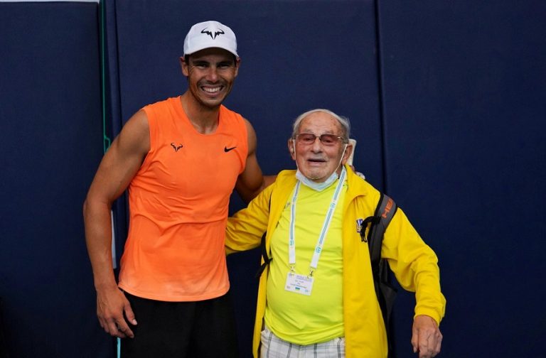 La ilusión de un tenista ucraniano de 97 años: “Sobreviví a la Segunda Guerra mundial y sobreviviré a esta”