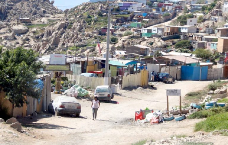 Hombre colocolino murió apuñalado por su suegro de la U luego de burlarse por el resultado del clásico