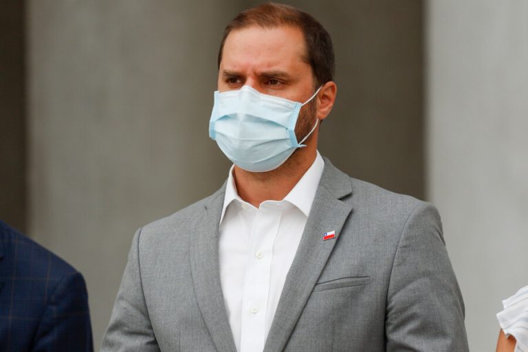 Bellolio criticó retiro de querellas por Ley de Seguridad del Estado: 