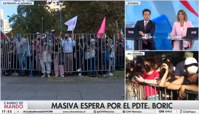 Mujer que no votó por el pdte. Boric llega a La Moneda: 