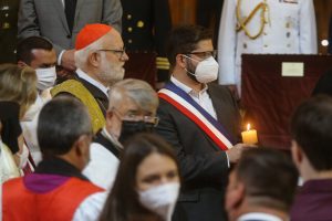 Primeros actos oficiales: Presidente Boric participó de ceremonia con pueblos originarios y 