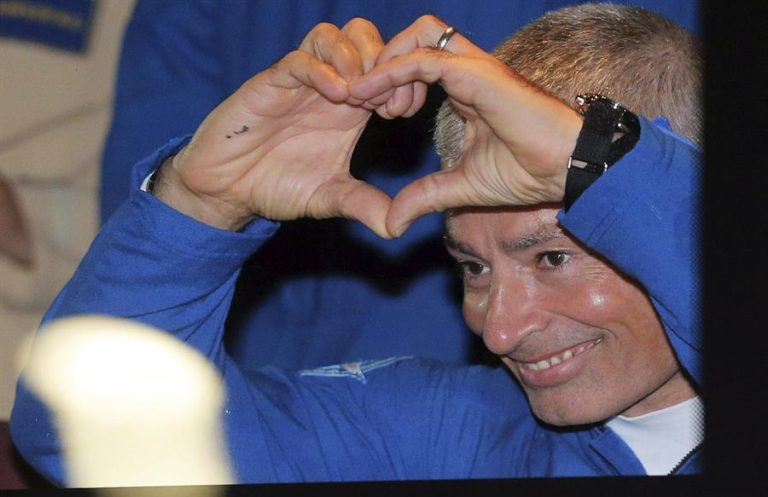 La amenaza de la agencia espacial rusa: Abandonar en el espacio a astronauta estadounidense