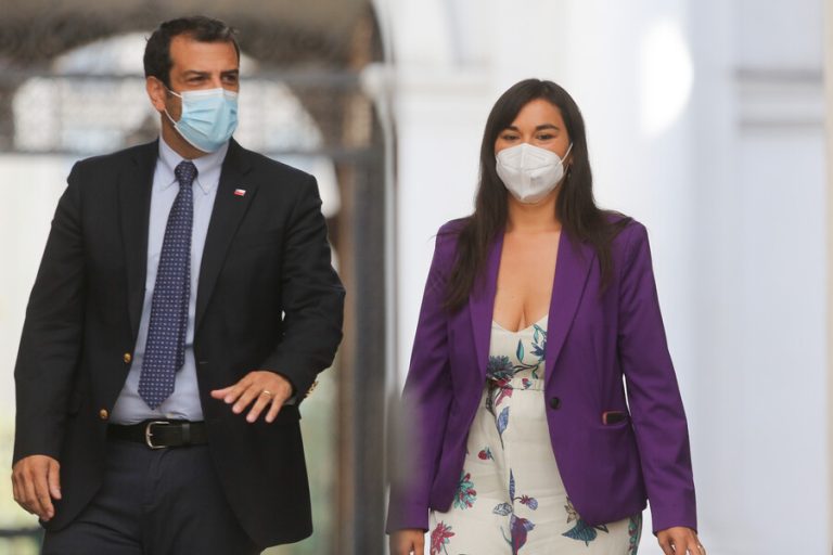 Delgado empatizó con ministra Siches y aseguró que estos hechos “han justificado el Estado de Excepción”