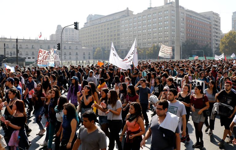Piden aumento de la BAES: Confech convoca primera movilización universitaria durante gobierno de Boric