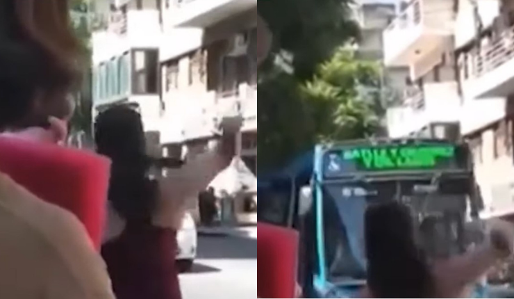 Indignada: Mujer apedreó una micro porque 