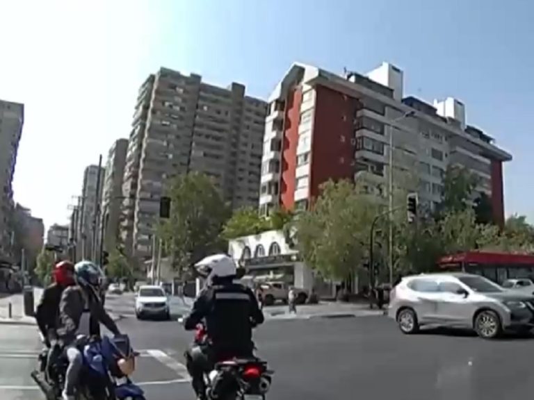 Escoltados por autos: Nueva forma de asaltar en moto