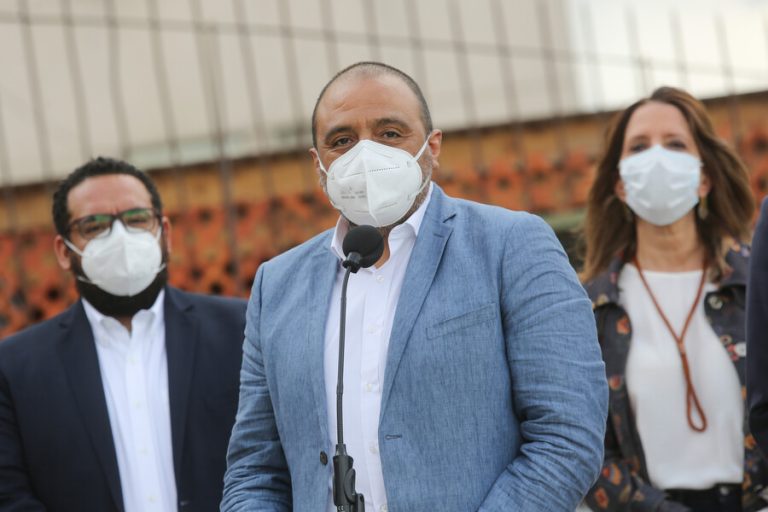 Ministro de Educación y denuncias estudiantiles por abusos sexuales: “Hace años tenemos situaciones parecidas”