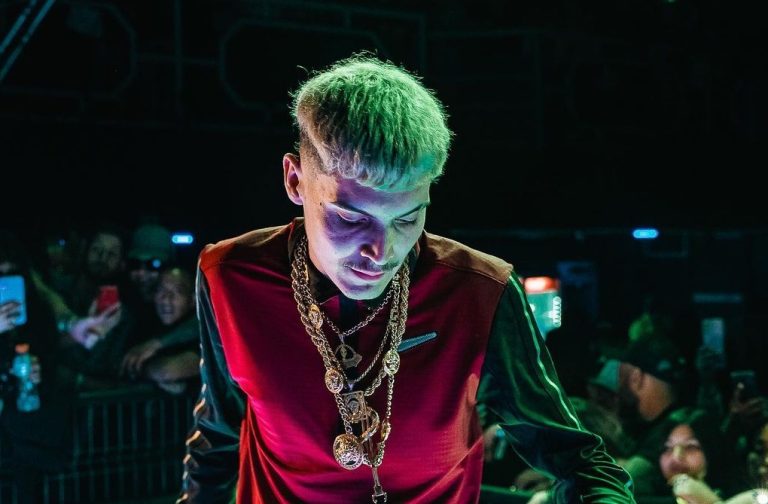 No se guardó nada: El comentario sin filtro de Marcianeke tras aparición en primer día de Lollapalooza 2022