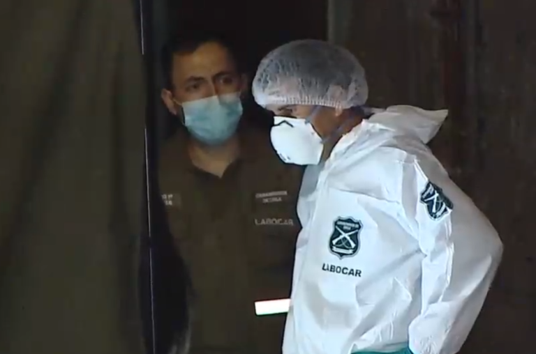 Investigan posible homicidio en Quinta Normal: Cuerpo fue lanzado desde un auto en plena vía pública