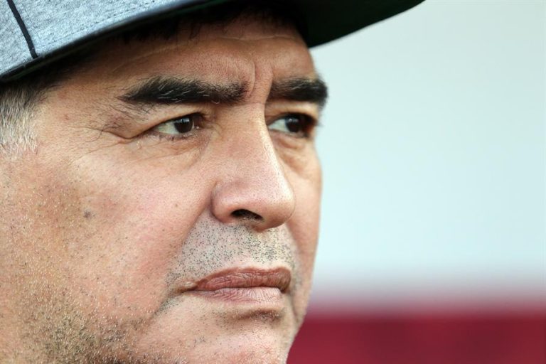A modo de amuleto: Argentinos proponen llevar corazón de Maradona al Mundial de Qatar 2022