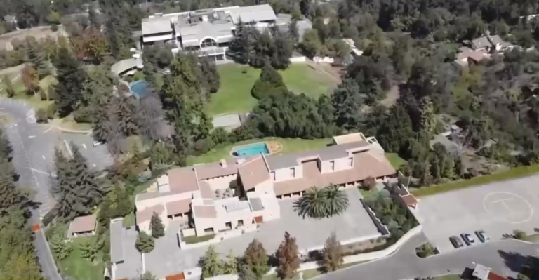 General Iturriaga rechazó vivir en mansión construida por Pinochet en plena dictadura en Lo Curro