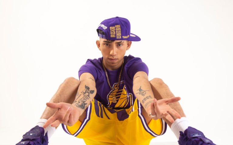 Standly, el chileno detrás de los hits Pégate y Mi Gata, abrirá concierto de Anuel AA en la Quinta Vergara