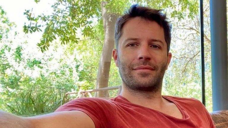 ¡Bebé en camino! El actor Cristián Arriagada y su esposa sorprendieron anunciando que serán padre por primera vez