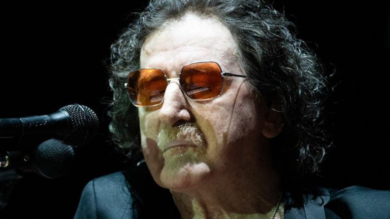 ¡Está hospitalizado! Revelan que Charly García sufrió graves quemaduras
