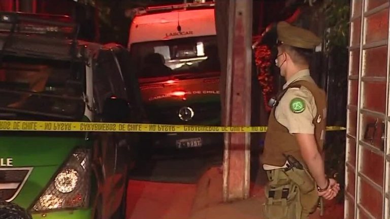 Encuentran sin vida a pareja de adultos mayores en Renca: tenían impactos de bala