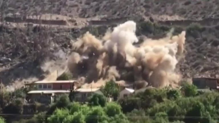 ¡Inmensa explosión! Tronadura en La Serena destruyó casas con piedras gigantescas