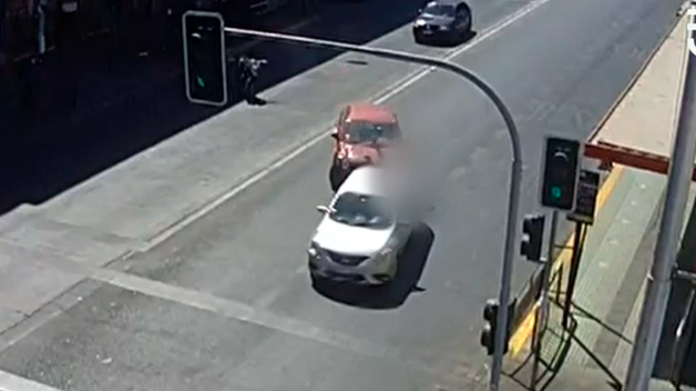 Estación Central: Carabinero mató a delincuente que lo atropelló durante control policial