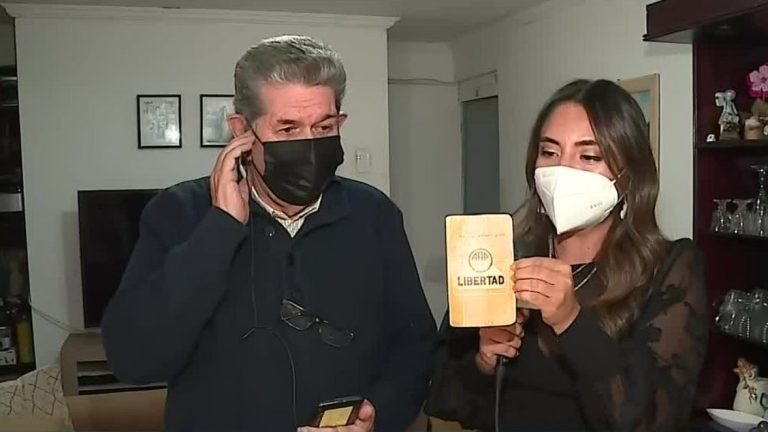 La increíble historia del hombre que tenía más de mil millones de pesos en una cuenta de ahorro y no sabía