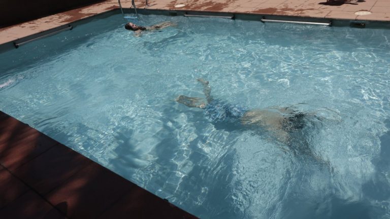 Chile se seca: ¿Cuáles son las comunas que consumen más agua potable en el Gran Santiago?