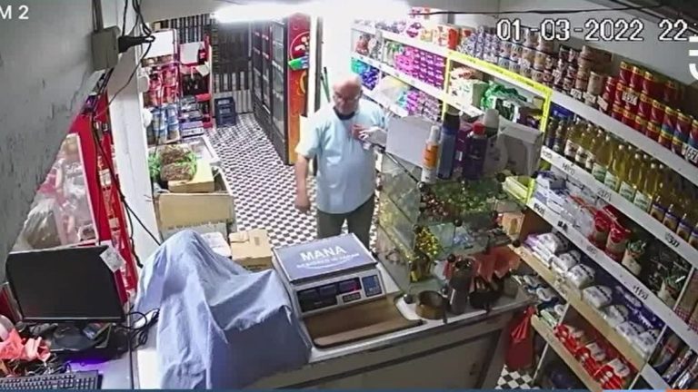 Delincuente ingresó con un arma: Padre e hijo frustraron el asalto a su negocio