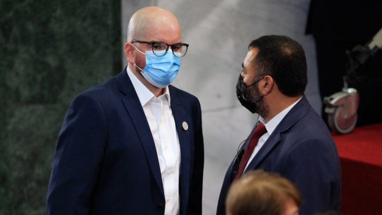 Ministro Jackson en su llegada a la Moneda: 