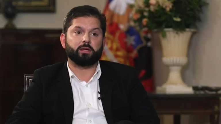 Pdte. Boric pide que Ezzati y Errázuriz no participen del Te Deum por encubrimientos de abuso sexual