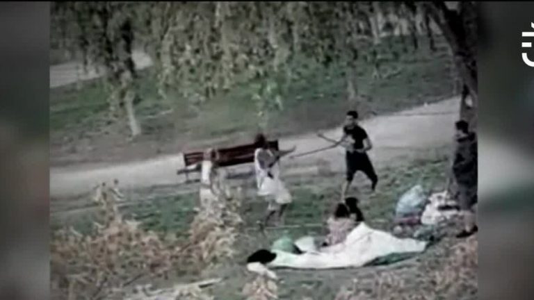 Peleas y escándalos: Gran preocupación entre vecinos por indigentes violentos