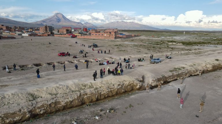 Muere guagua de 6 meses que cruzaba la frontera de Chile-Bolivia con su familia