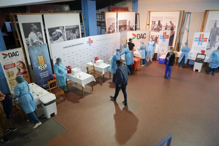 Uruguay da por finalizada la emergencia sanitaria por el COVID-19 tras dos años