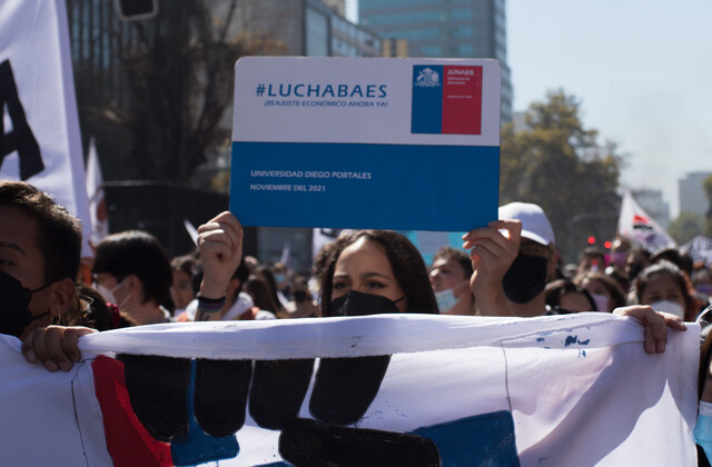 Beca de Alimentación: Estudio muestra que beneficio debería subir de $32 mil a $46.350 por reajustes