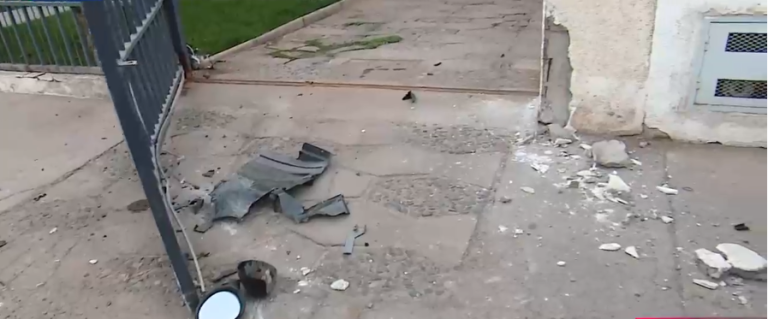 Violento asalto a padre e hija en su casa en Ñuñoa: Fueron amarrados y les robaron sus autos