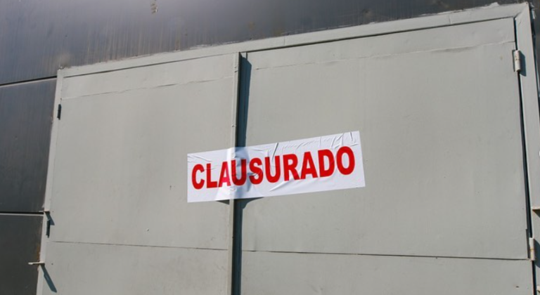 Clausuran Espacio Don Oscar tras balacera y amenazas de muerte al alcalde Vodanovic