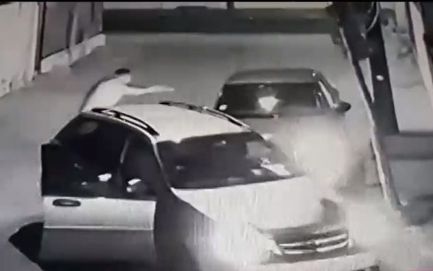 La estaban acechando: Registran encerrona con armas de fuego a una mujer en La Florida