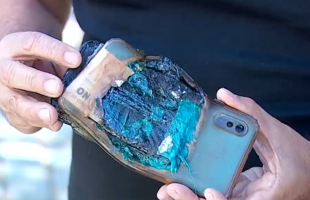 Celular explota en manos de estudiante de 12 años: ¿Qué factores podrían haberlo generado?