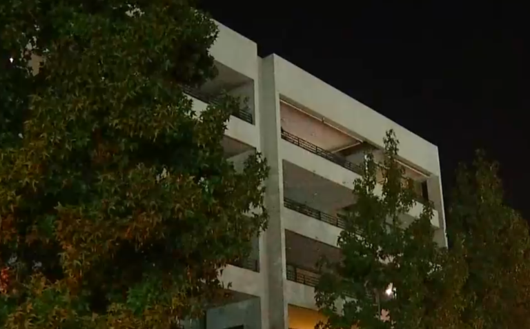 Violento asalto en Lo Barnechea: Sujetos ingresaron a departamento, maniataron a residentes y robaron especies