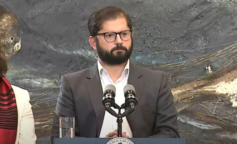 Pdte. Boric por deudas alimenticias: 