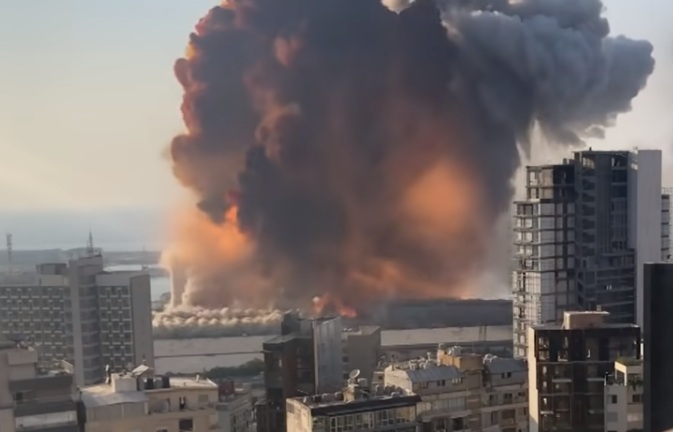 PDI interceptó en el aeropuerto a sospechoso de explosión en Beirut: Era perseguido por la Interpol