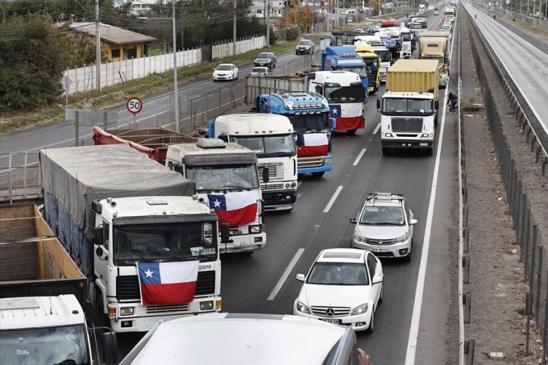 Ministerio del Interior instruye despeje de rutas por Ley de Seguridad del Estado