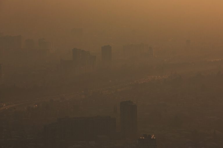 ¡Jamás el ser humano había inhalado tanto CO2! Registran récord diario de dióxido de carbono en la atmósfera