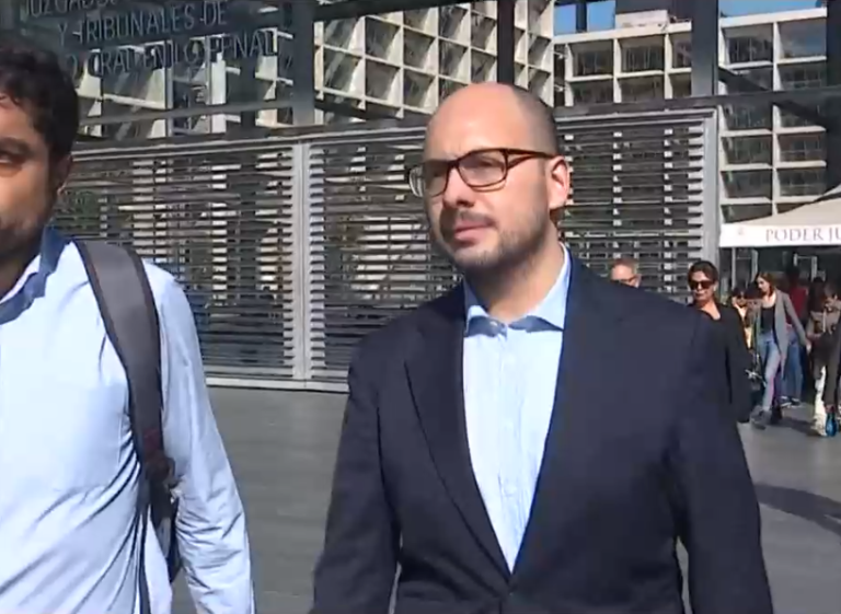 Revelan mensajes eliminados de Nicolás López en los que reconoce hechos que se le acusan