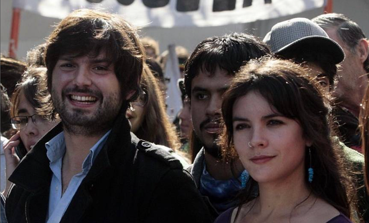 Con foto de la época estudiantil: El saludo del pdte. Gabriel Boric a Camila Vallejo por su cumpleaños