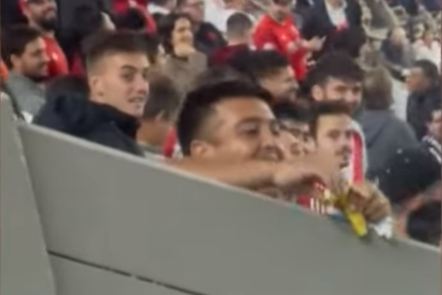 Conmebol multa a River Plate por acto racista de un hincha contra fanáticos de Fortaleza