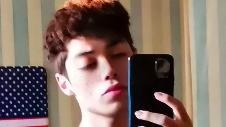 ¡Insólito caso! Joven tiktoker asegura que es un viajero en el tiempo