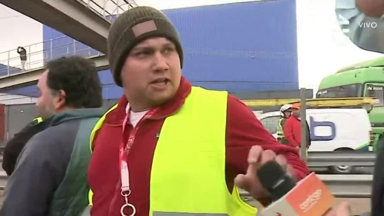 Camioneros agreden en vivo a equipo de Contigo en la Mañana que reporteaba el taco el Paine